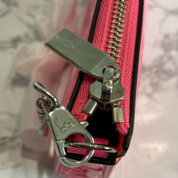 New Christian Louboutin Loubila patent leather bag in Poupidou pink - Picture 6 of 9